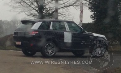 New shots of the 2013 Range Rover Sport on the road